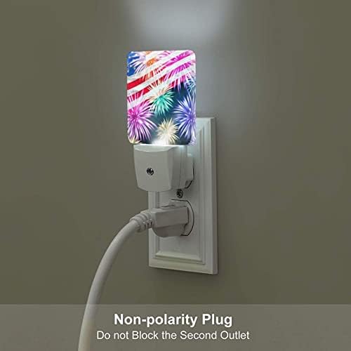 Nameapo Havai Fişek Amerikan Bayrağı LED Plug-in Gece Lambası 2'li Paket, Otomatik Sensör Acil Anma Günü Gece Lambaları
